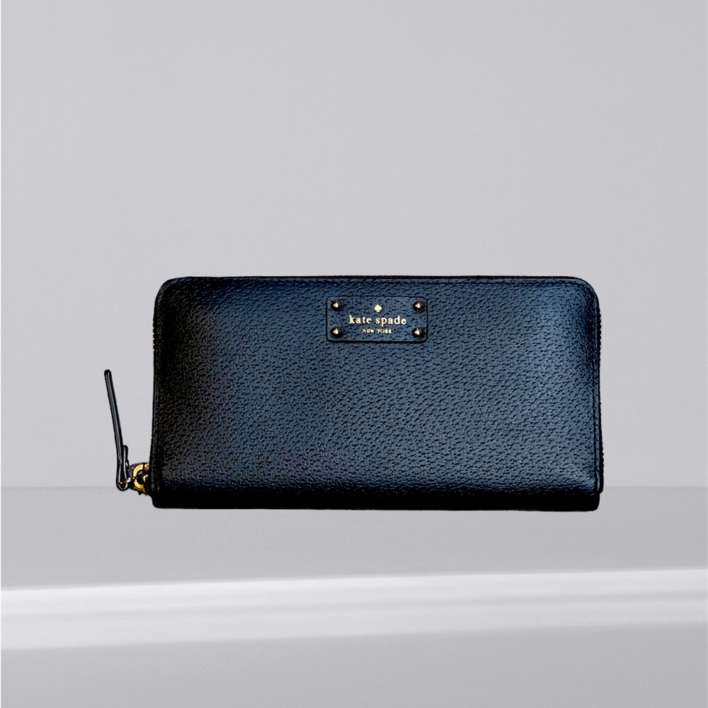 Kate spade NEDA wallet leather